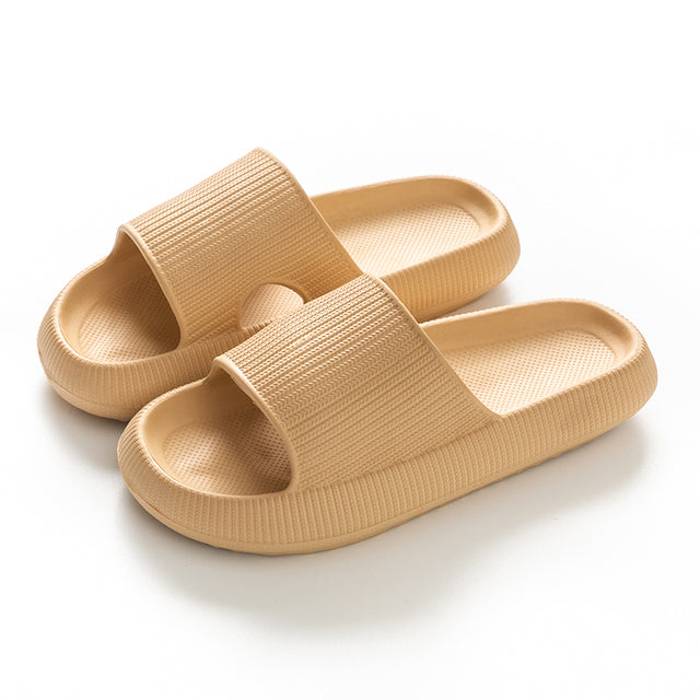 Vitalis Feet|クラウドスリッパ - 快適性と痛みの緩和